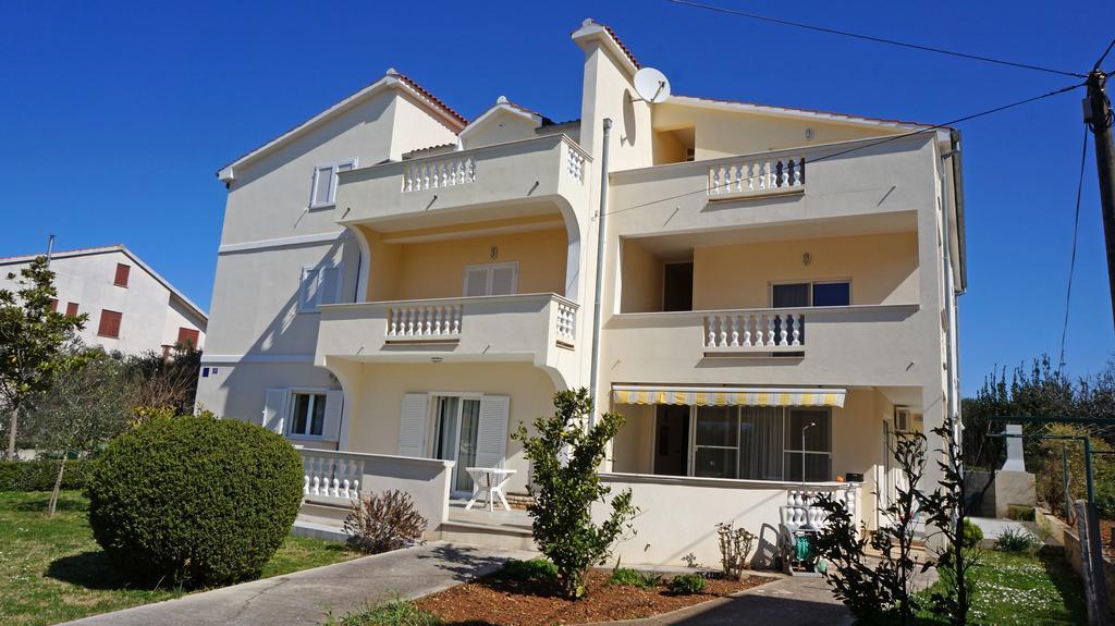 Apartments Sandra Sukošan Kültér fotó