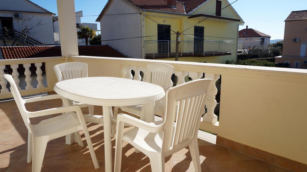 Apartments Sandra Sukošan Szoba fotó
