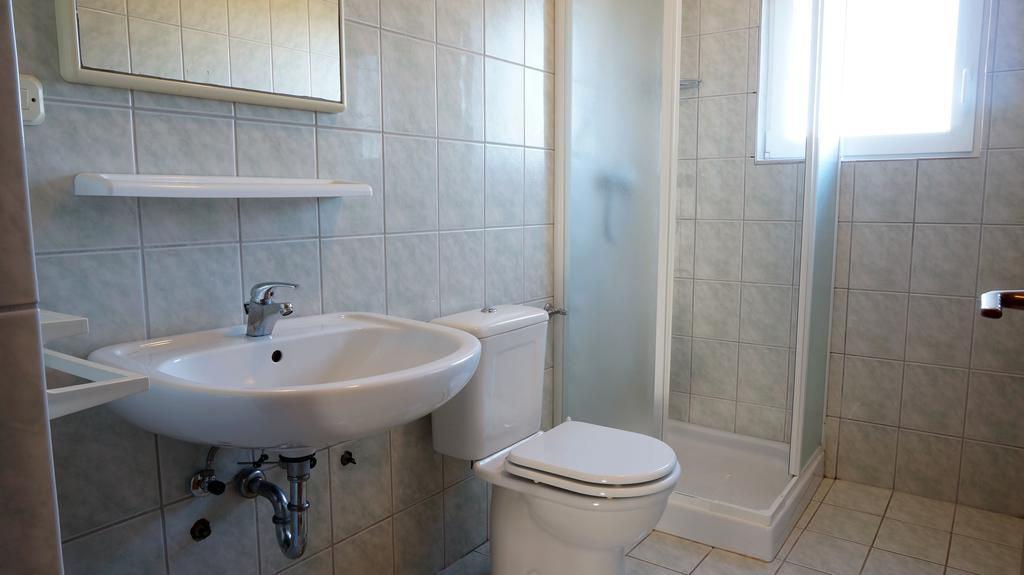 Apartments Sandra Sukošan Szoba fotó